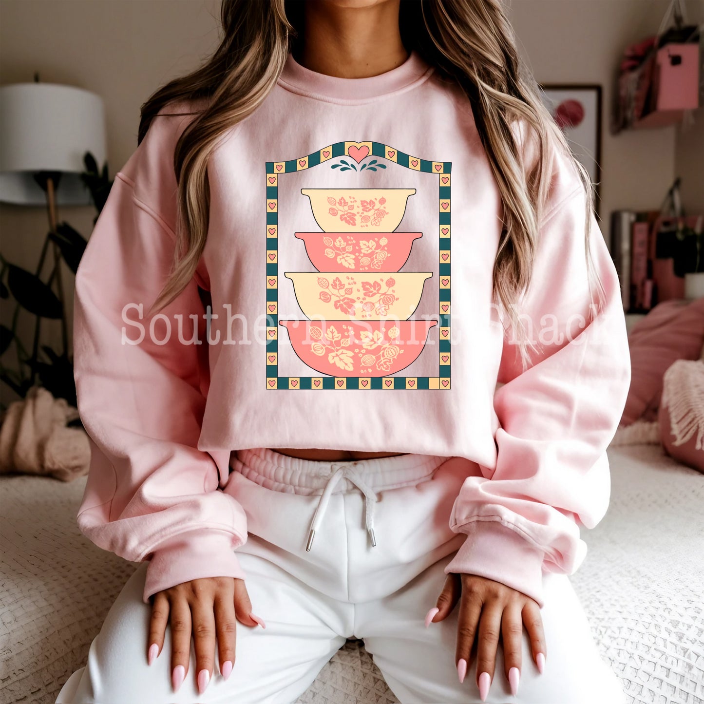 Vintage Pyrex Pink & White | Light Pink Sweatshirt