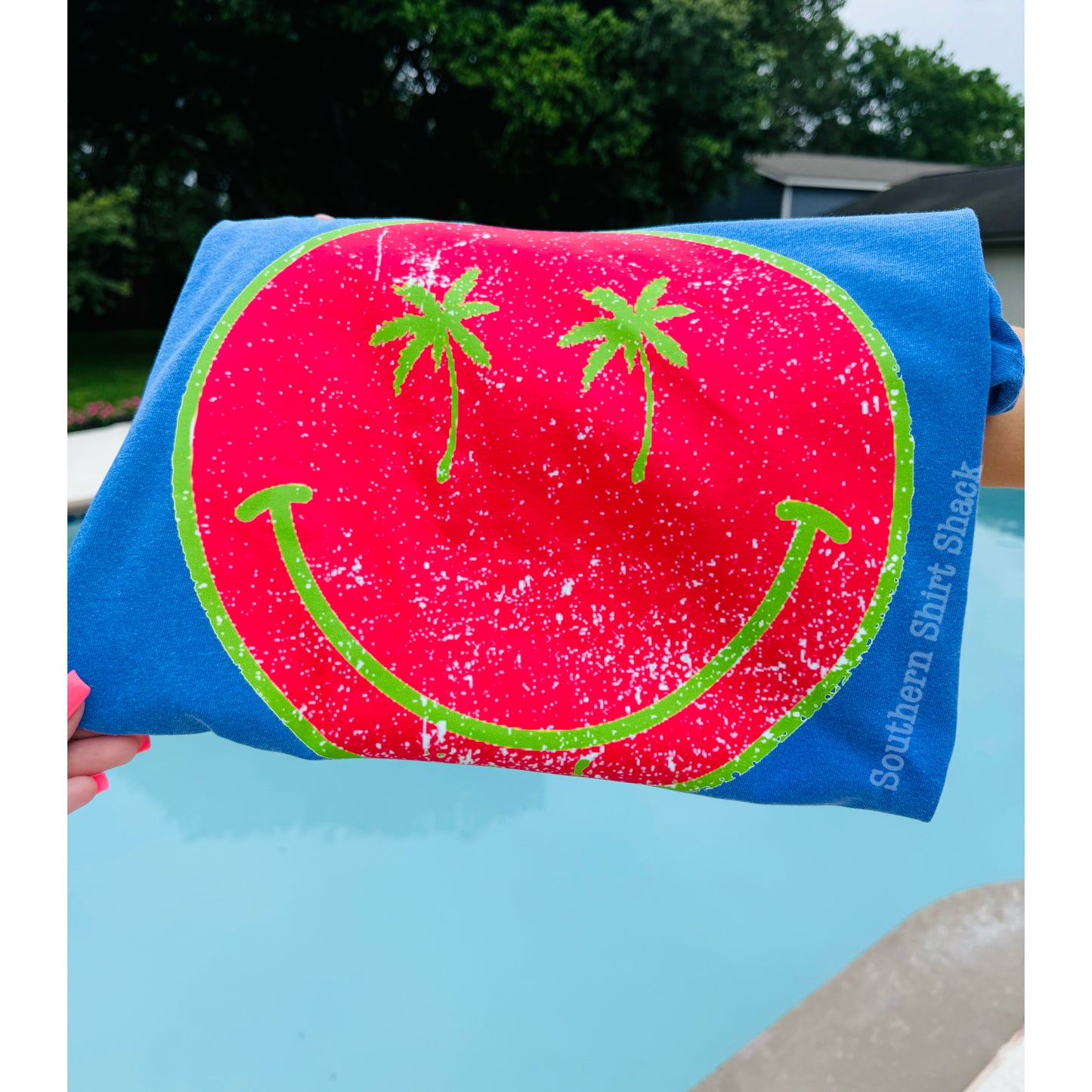 Bright Blue Smiley Palms CC tee