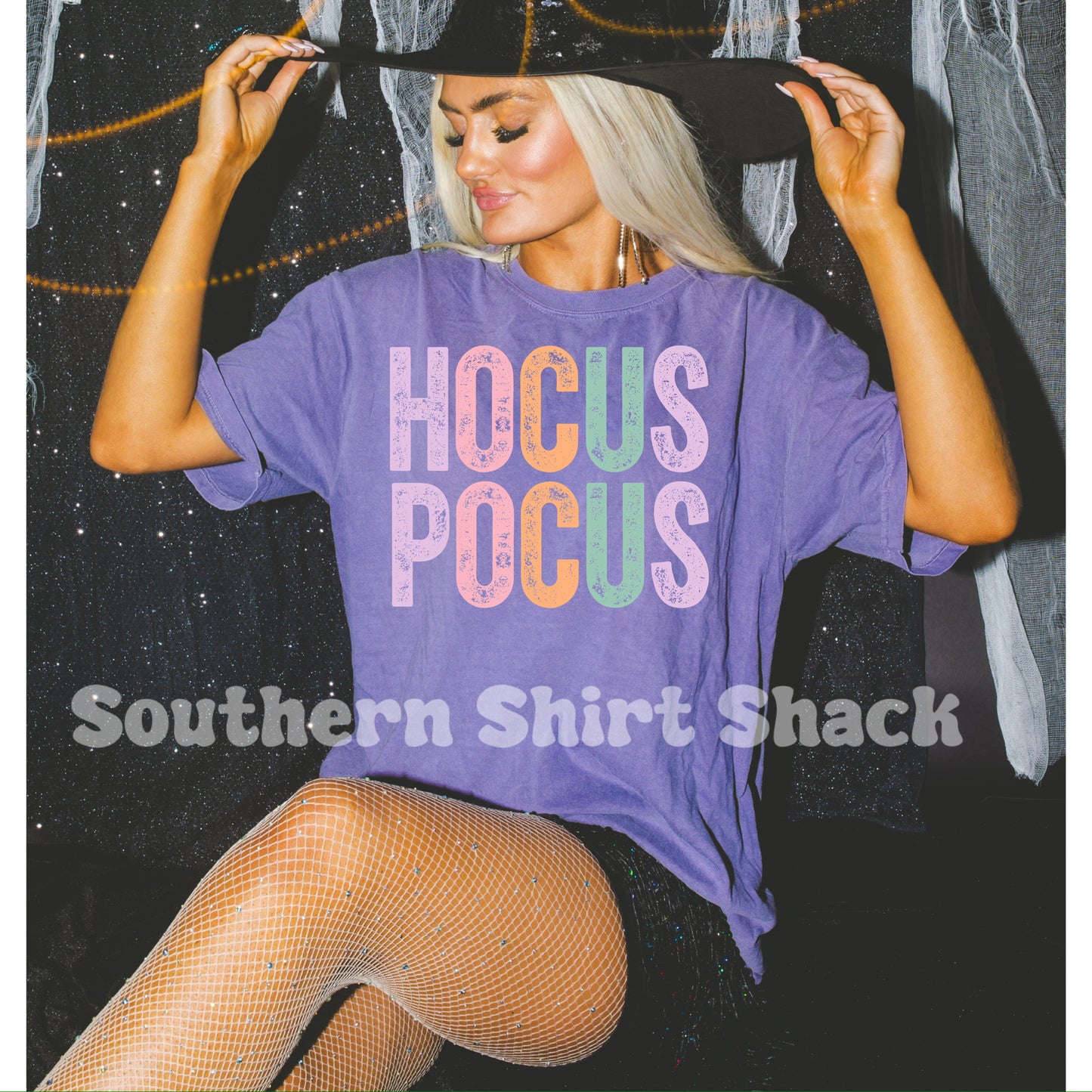 H0Cus P0cus | Violet comfort colors tee