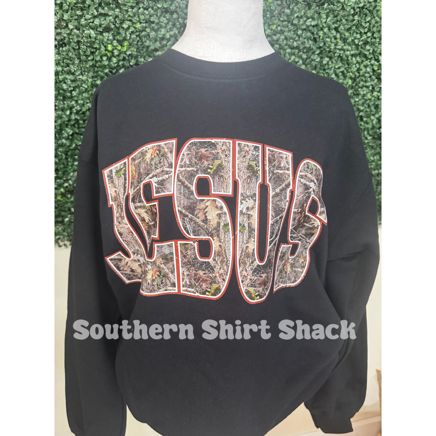 Camo Jesus Sweatshirt brown outline | Black