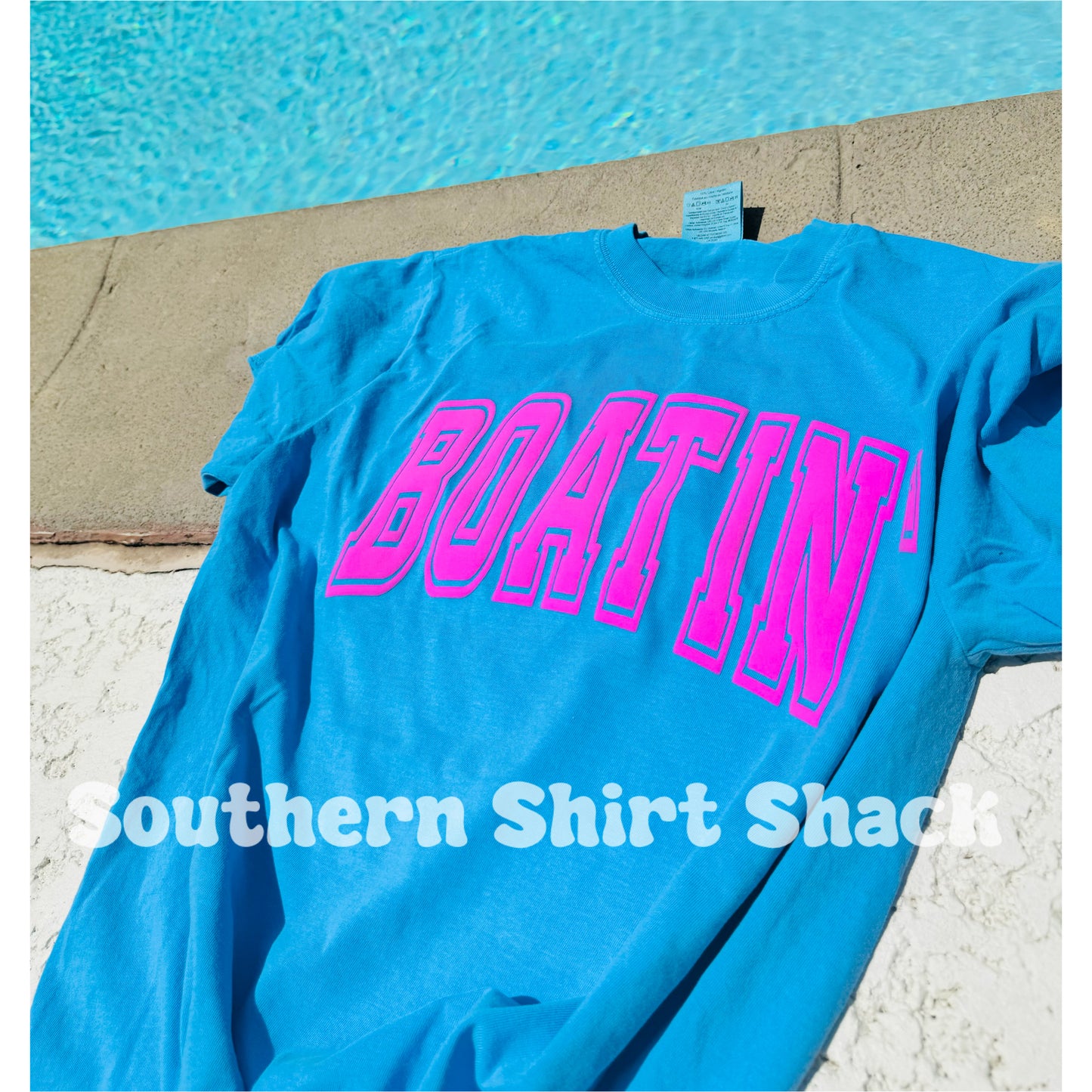 BOATIN’ PUFF TEE | Royal Caribbean Comfort Colors