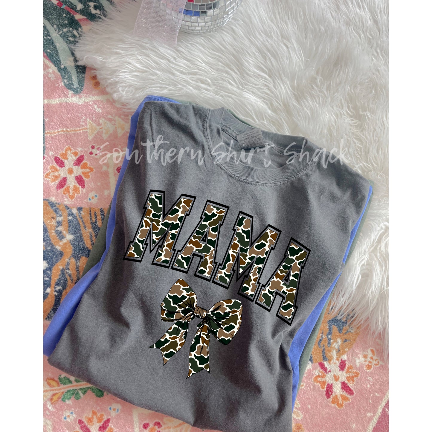 Camo Mama Bow Comfort Colors tee | Pepper