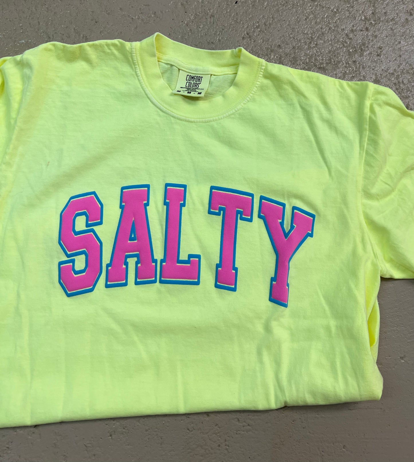 Salty Puff cc tee - Medium