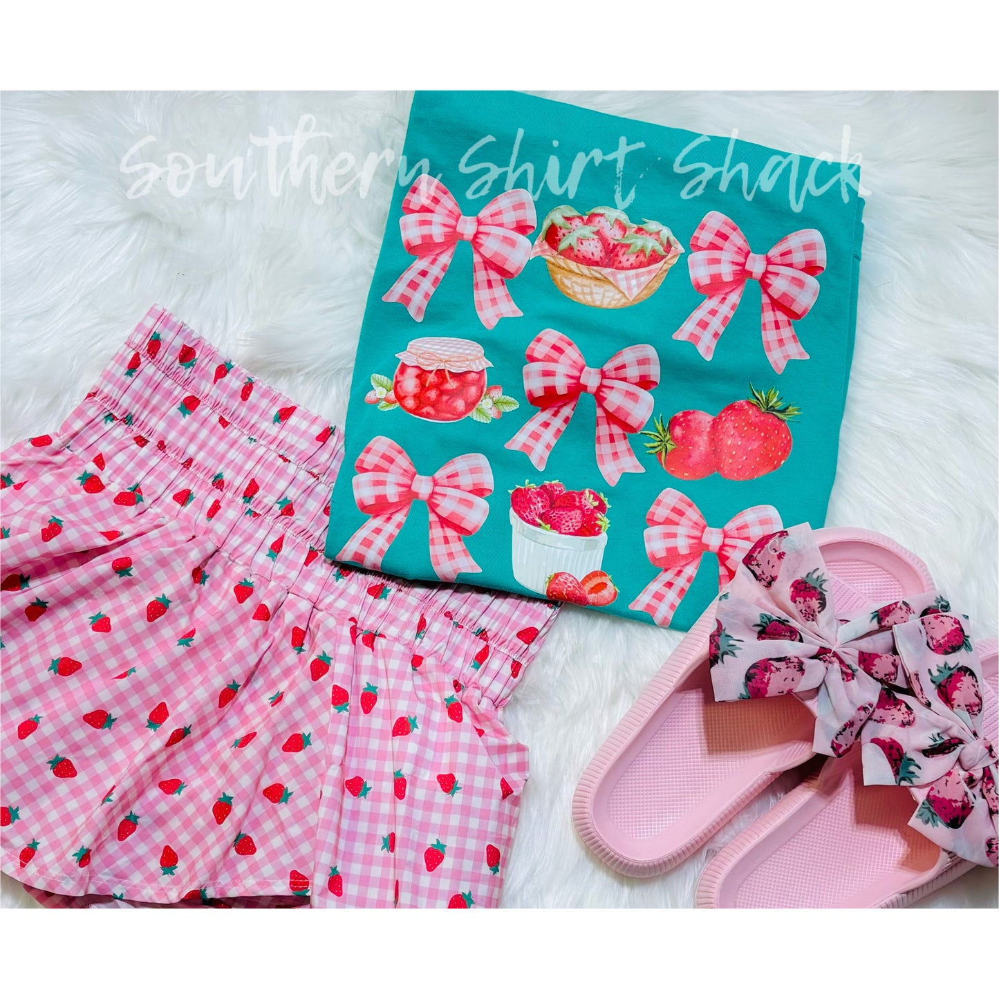 Gingham Bows & Berries Comfort Colors tee | Island Green