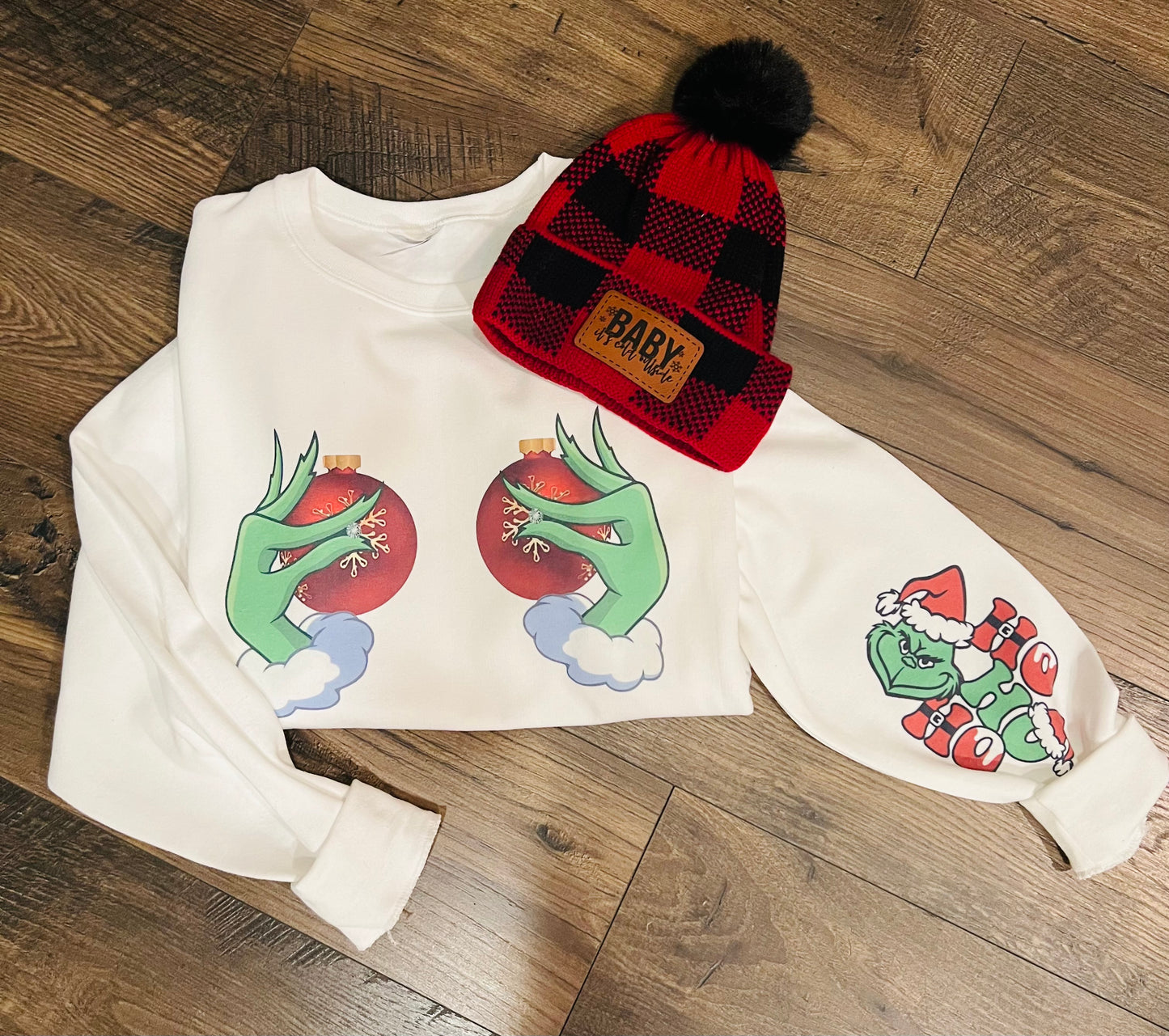 Grinch Balls - HoHoHo Sleeve