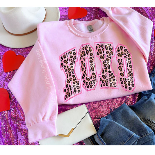 Varsity Cheetah Sweatshirt | Light Pink