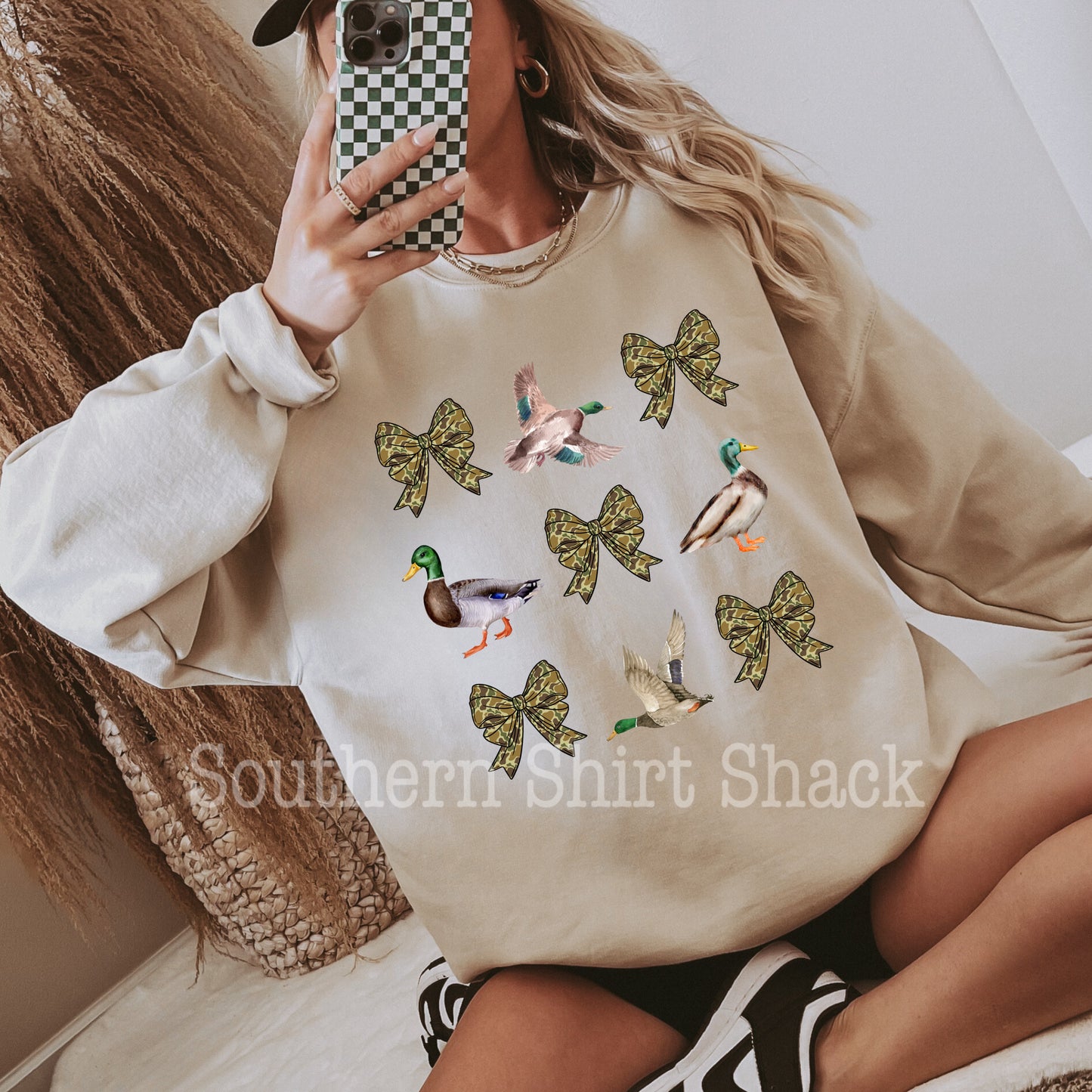 Ducks & Bows  | Sand Sweatshirt