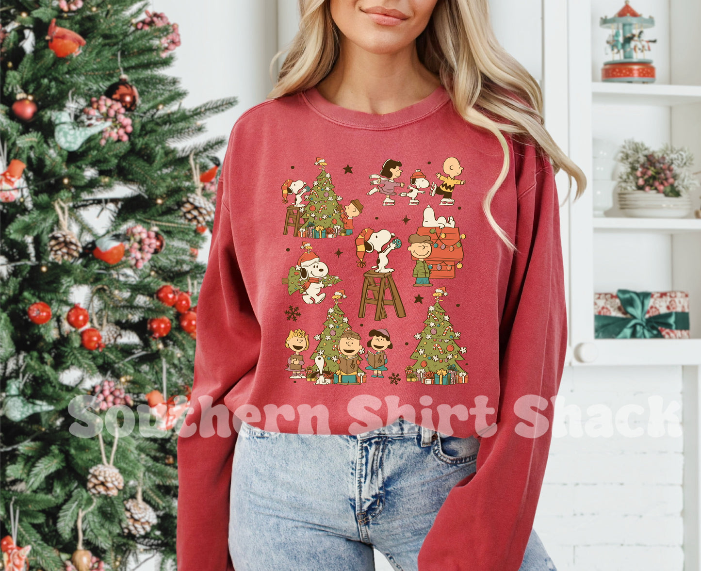 Peanuts Christmas | Heather Red Sweatshirt