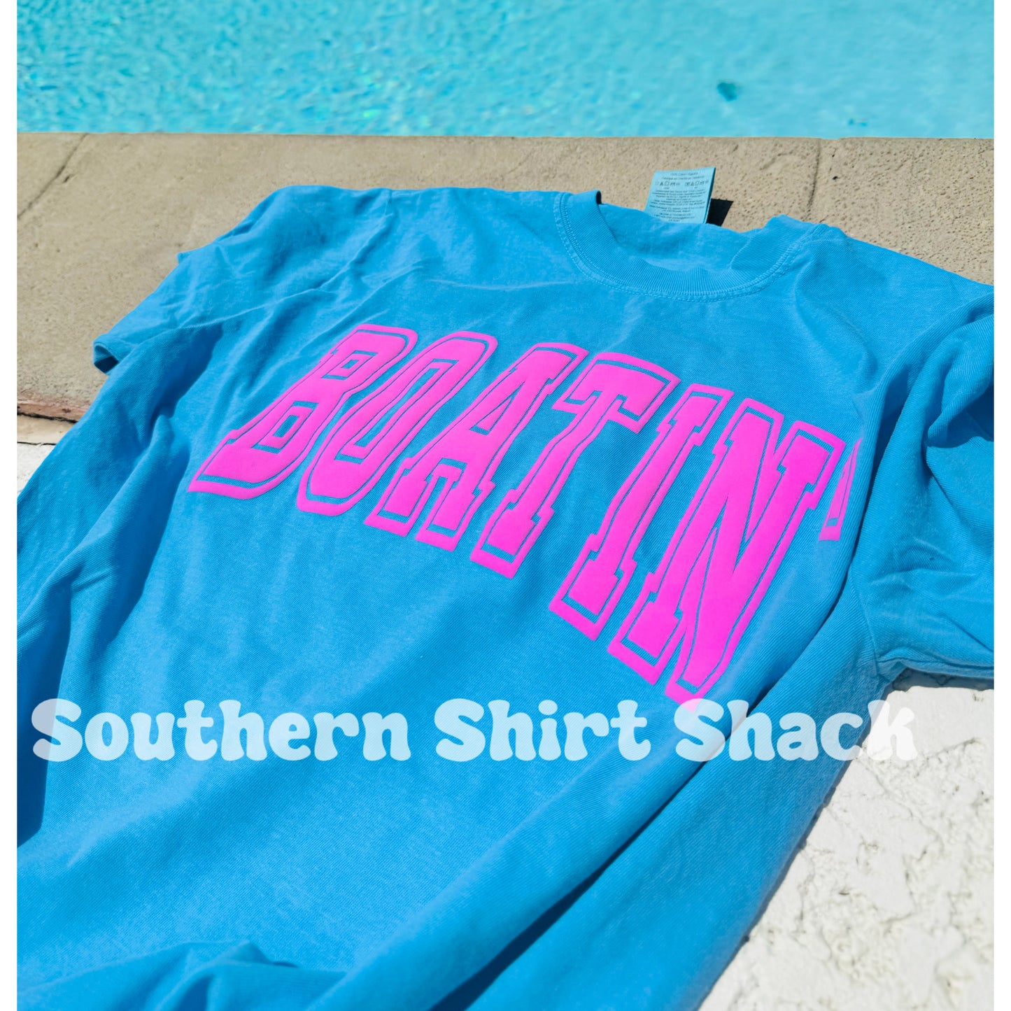 BOATIN’ PUFF TEE | Royal Caribbean Comfort Colors