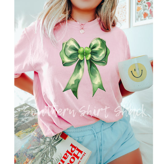 4 leaf Clover Bow Comfort Colors tee | Blossom