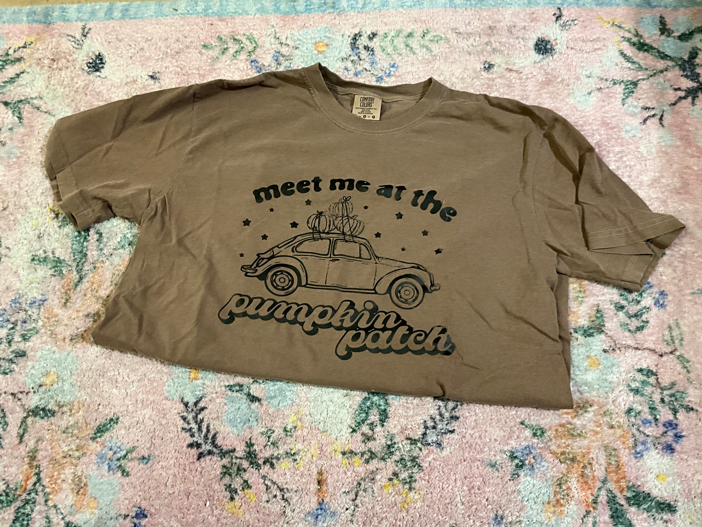 Oopsie pumpkin patch  tee  | L | READY TO SHIP