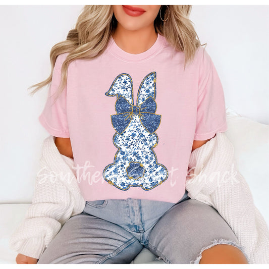 Blue & White Floral Bunny Comfort Colors tee | Blossom