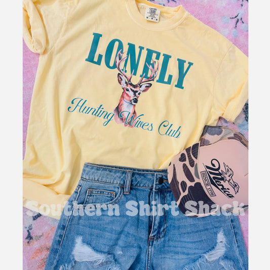 Lonely Hunting Wives Club Comfort Colors tee | Banana