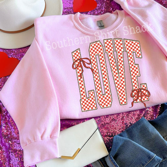 Checkered LOVE & bows| Light Pink Sweatshirt