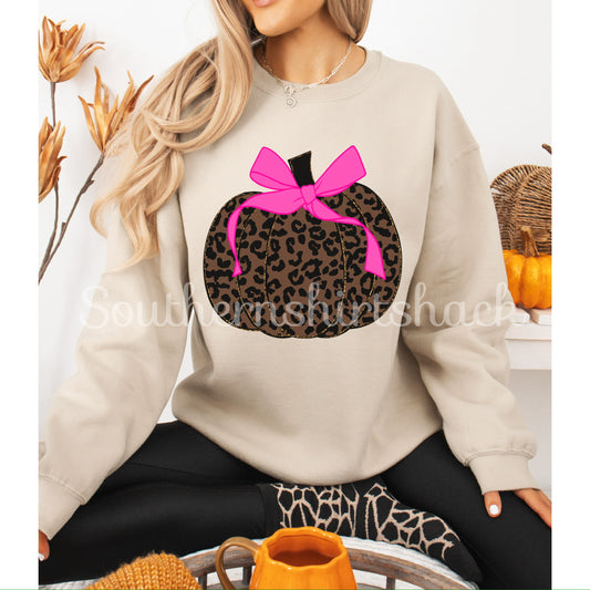 Leopard Pumpkin Bow Sweatshirt | Sand