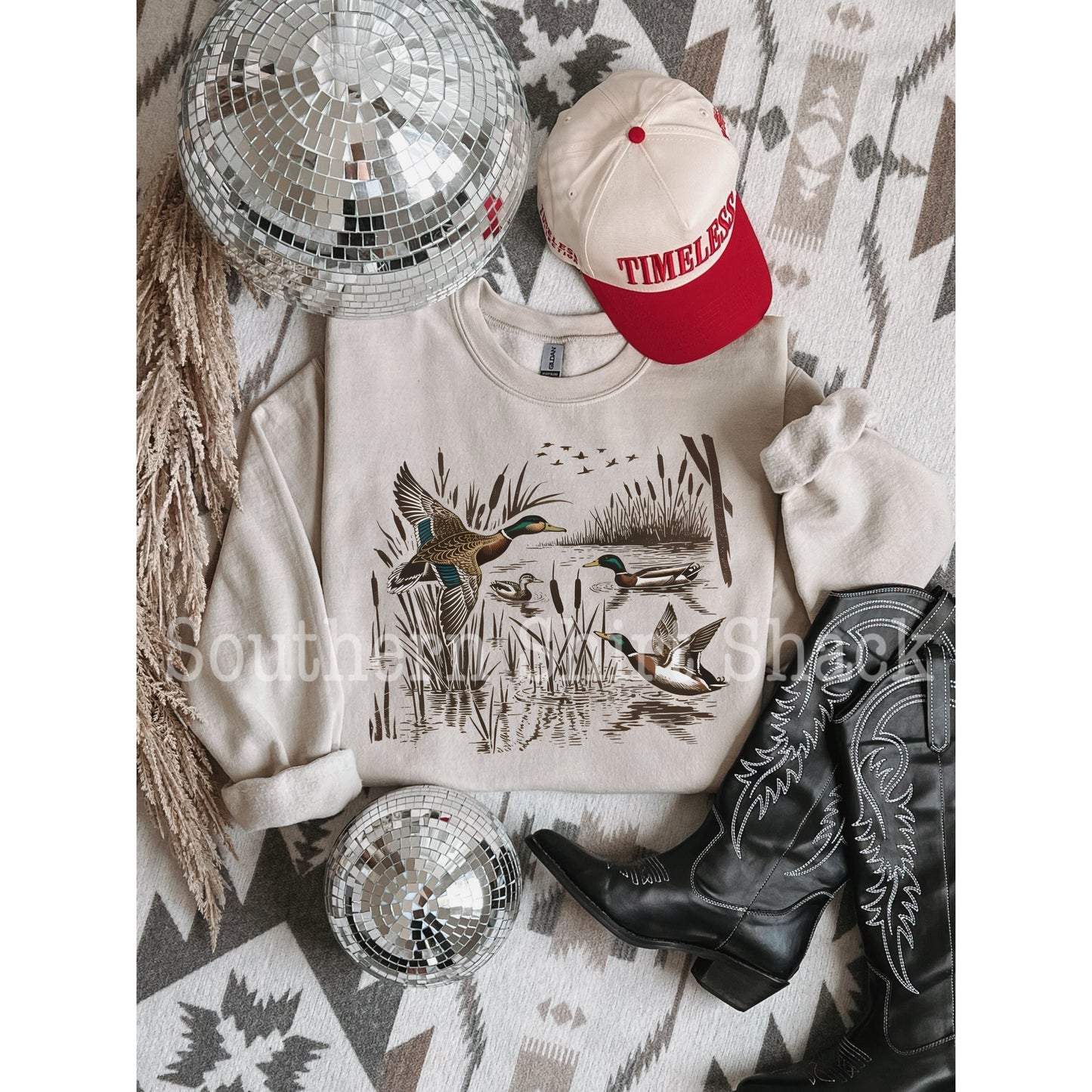 Mallard Pond Scene Sweatshirt | Sand