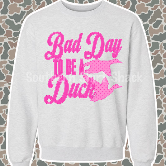 Bad day to be a duck (pink) Sweatshirt | Ash gray
