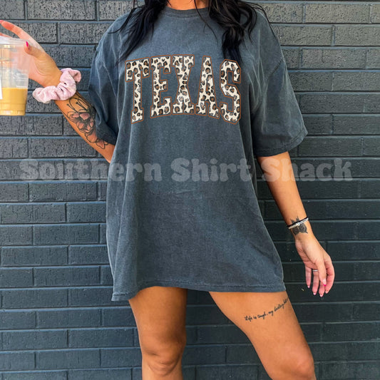 Leopard Texas | Pepper Comfort Colors Tee