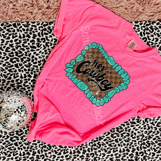 Hey Cowboy checkered turquoise | Neon Pink Comfort Colors tee