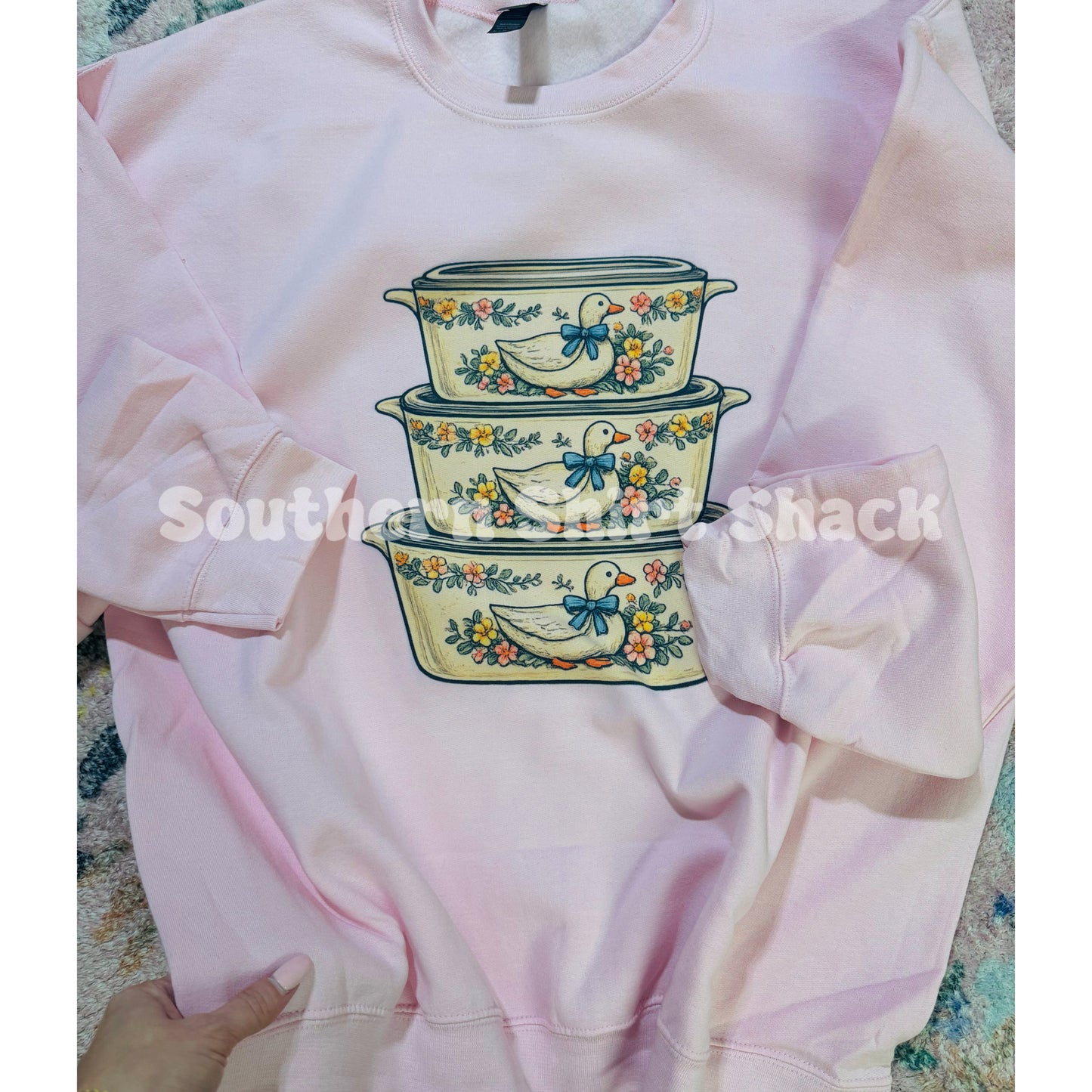 Pyrex Goose Sweatshirt | light pink