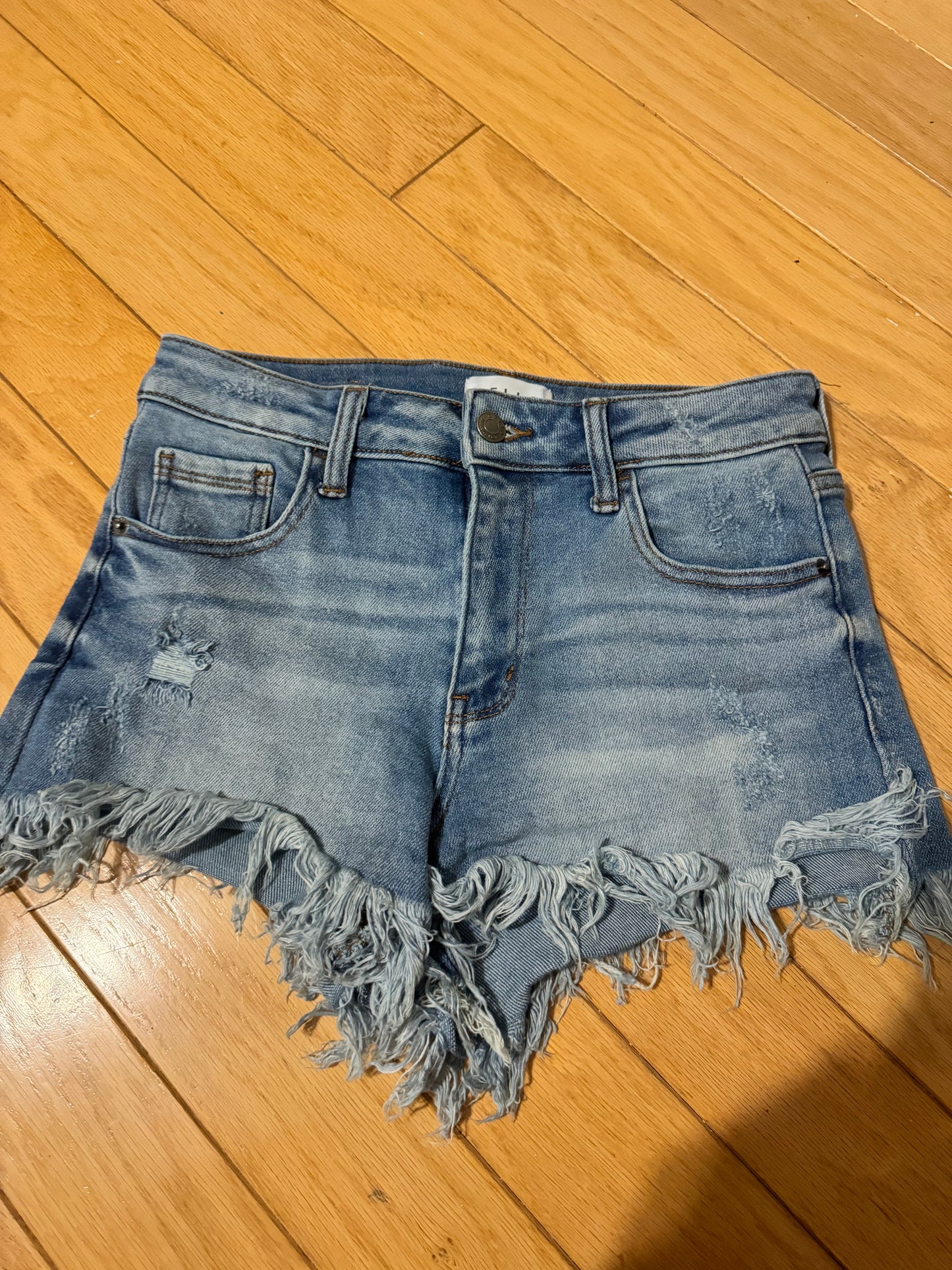 Cello stretchy frayed shorts - size S