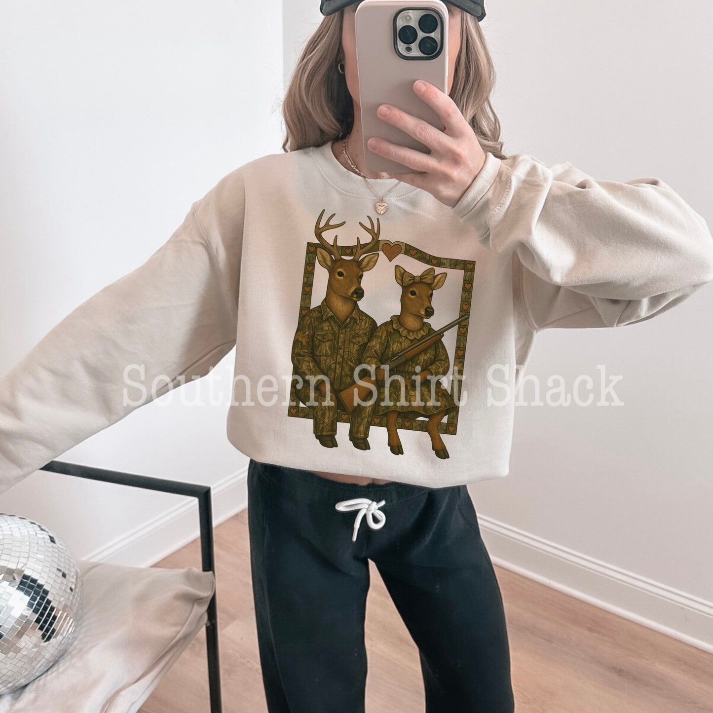 Vintage Camo Buck & Doe Sweatshirt | Sand