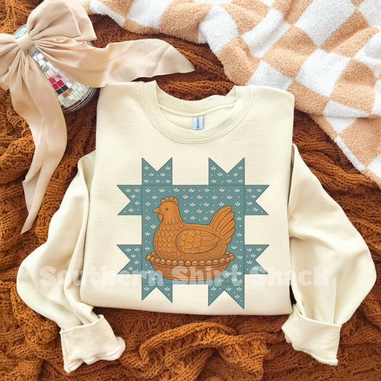 Granny Style Country Chicken Sweatshirt | Sand