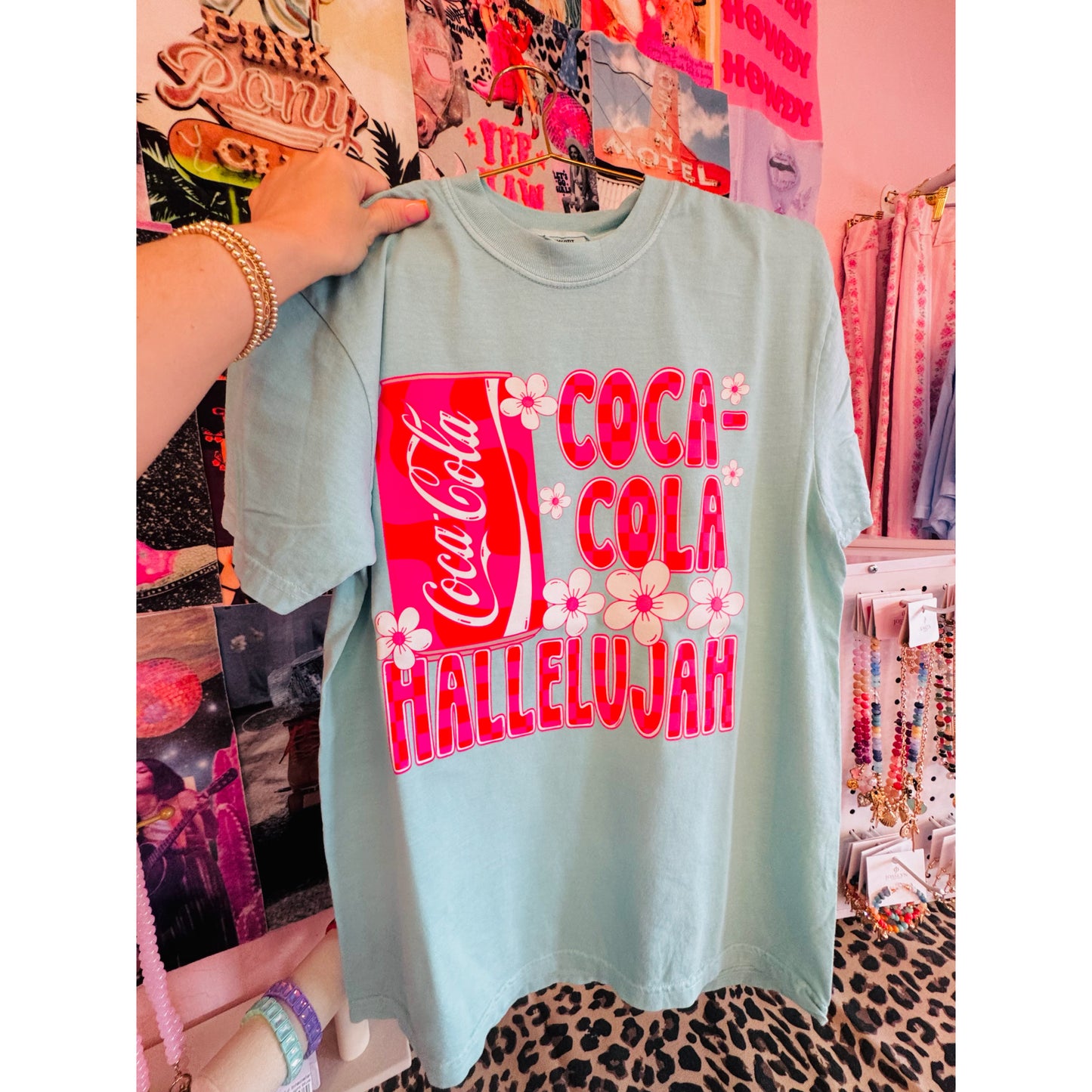 Cola Hallelujah Comfort Colors tee | Chalky Mint