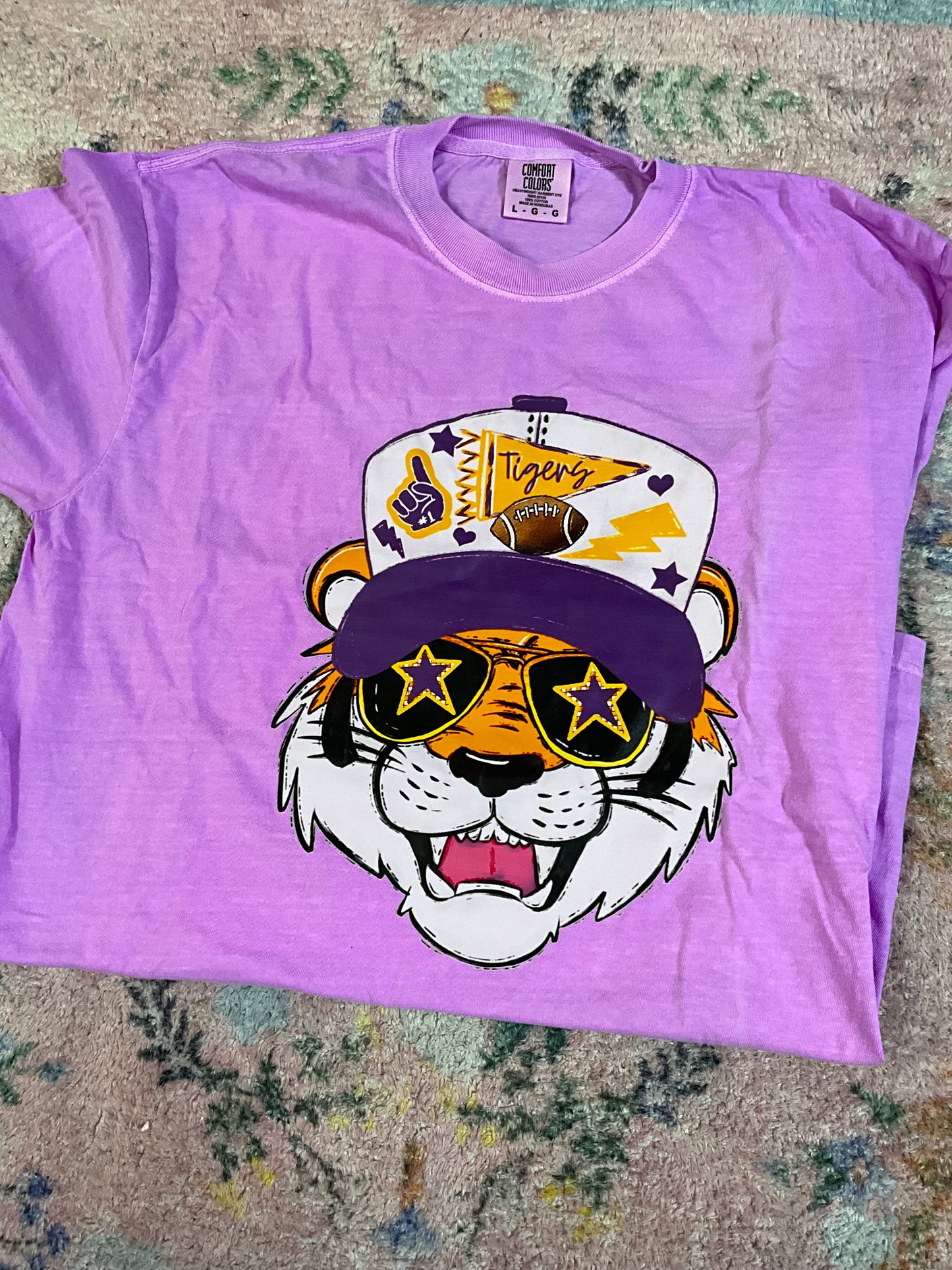 Oopsie purple tiger tee  | L | READY TO SHIP