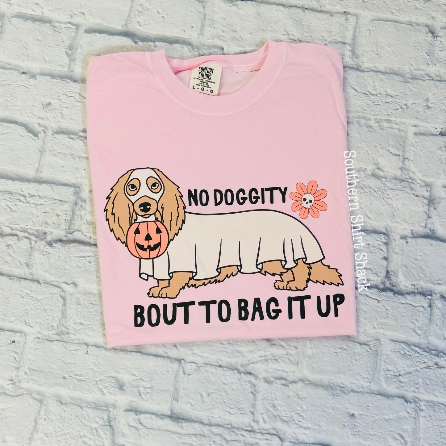 Bout to bag it up | Blossom CC tee