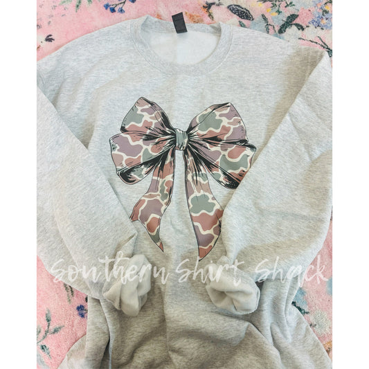 Light Duck Camo Bow Sweatshirt | Ash Gray