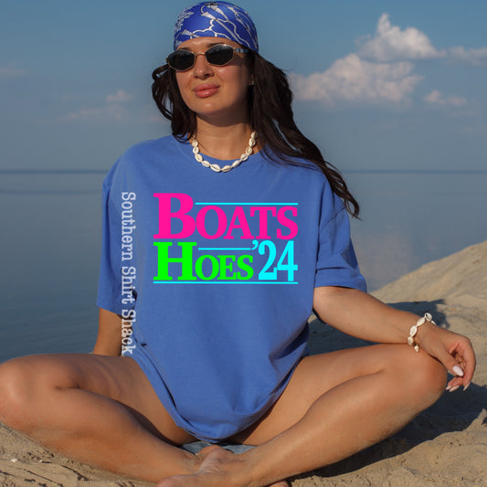 Neon boats & hoes 24 | Comfort Colors Tee