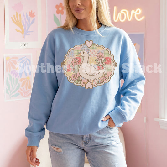 Granny Quilt Goose Sweatshirt | Light Blue
