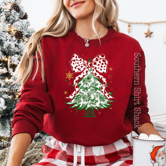 Classy Floral Christmas Tree | Cardinal Red Sweatshirt