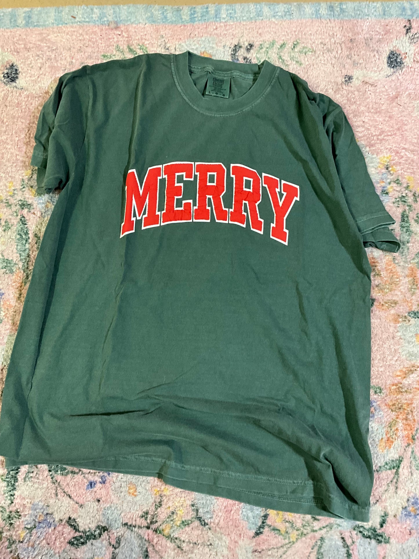 Oopsie merry puff tee | L | READY TO SHIP
