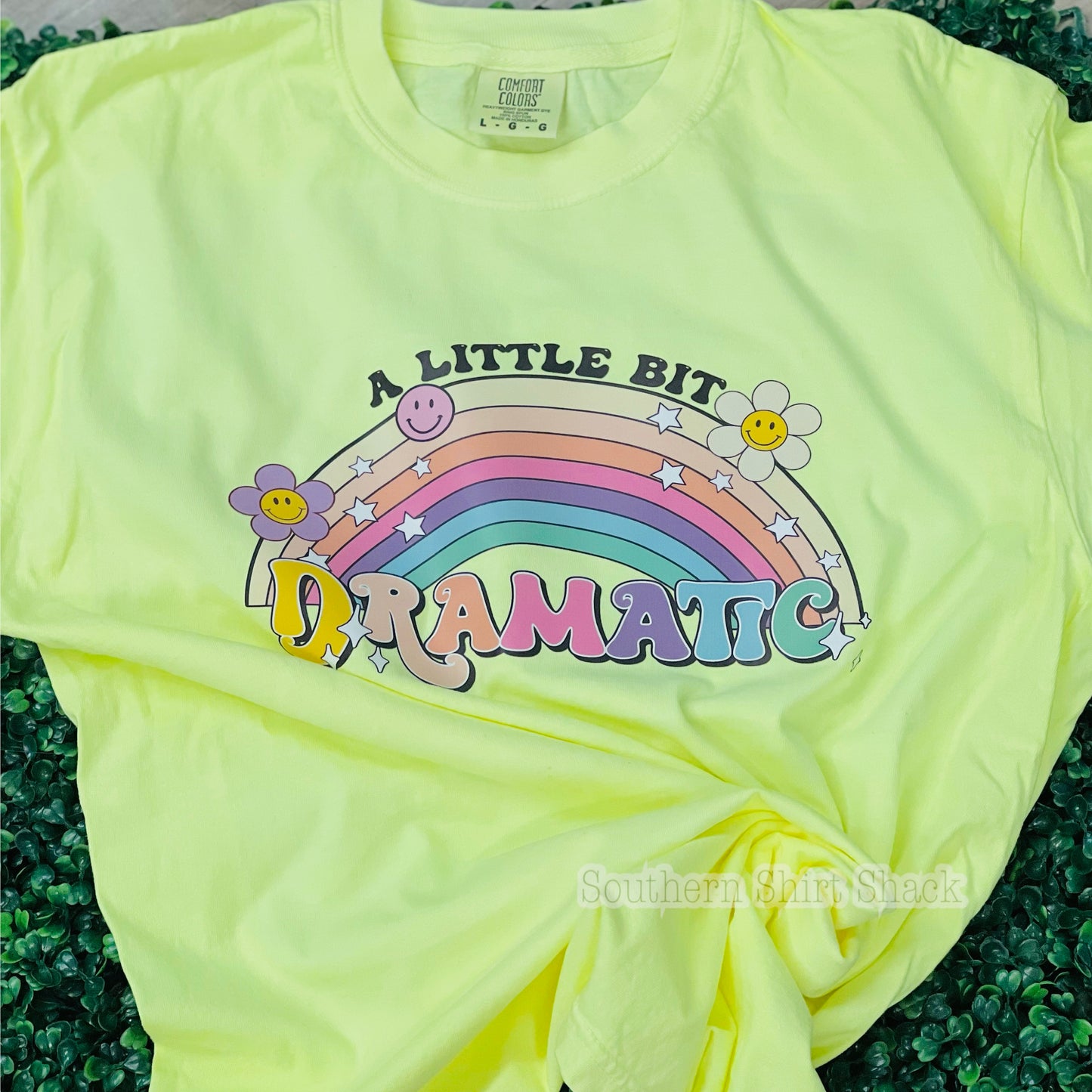 A little bit dramatic ~ groovy | Comfort Colors tee