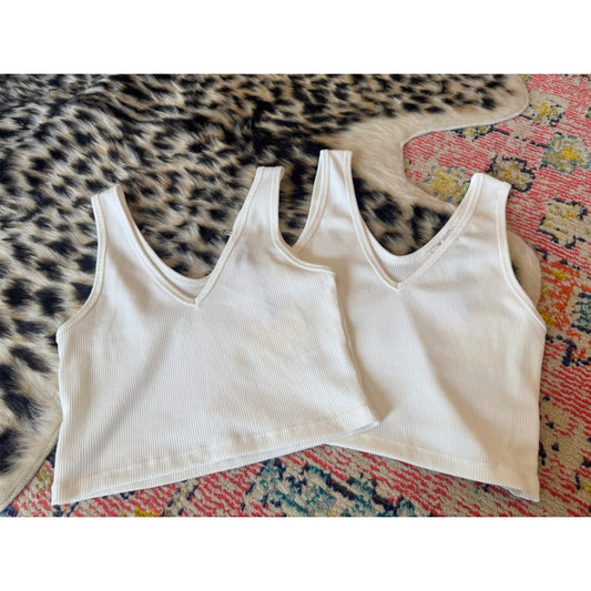 Cropped white tank size S and M