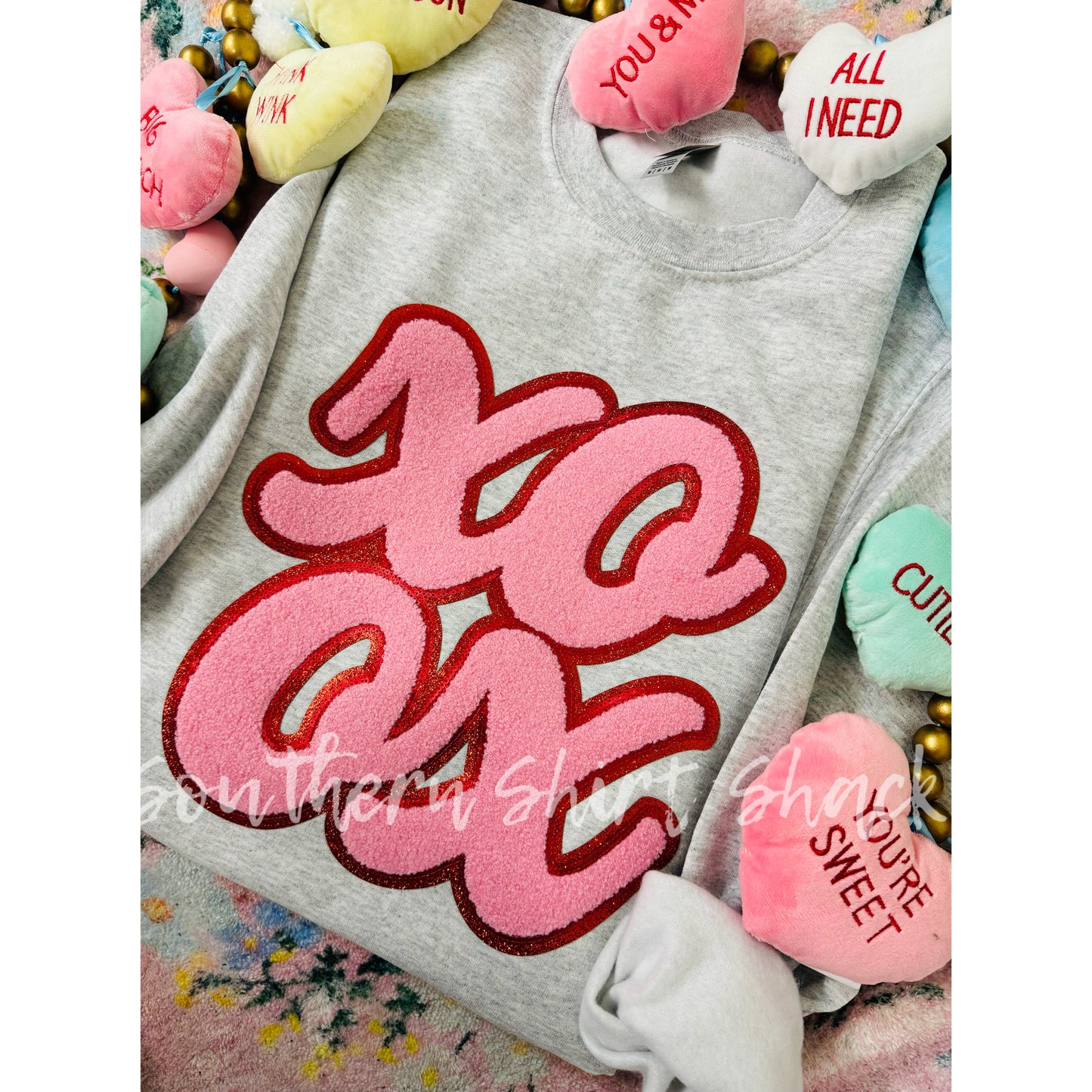 XoXo Chenille Patch Sweatshirt | READY TO SHIP