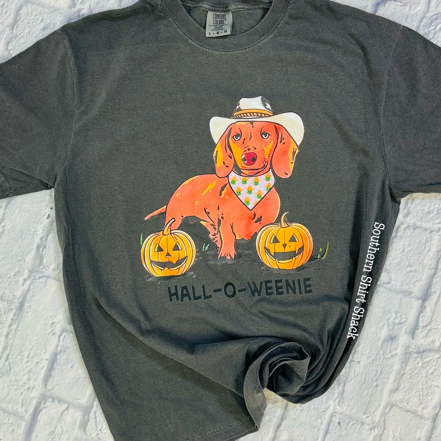 Halloweenie | Pepper CC tee