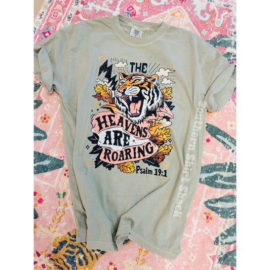 The Heavens are Roaring | Sandstone comfort colors tee