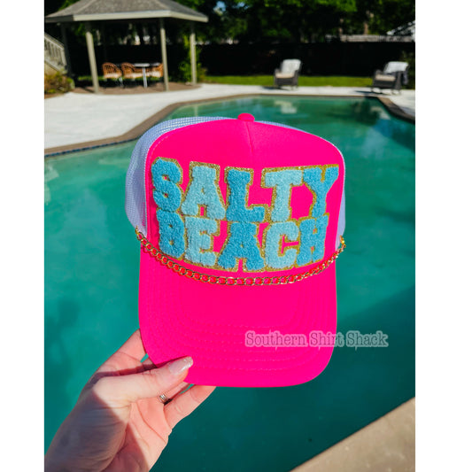 Salty Beach trucker hat with chain