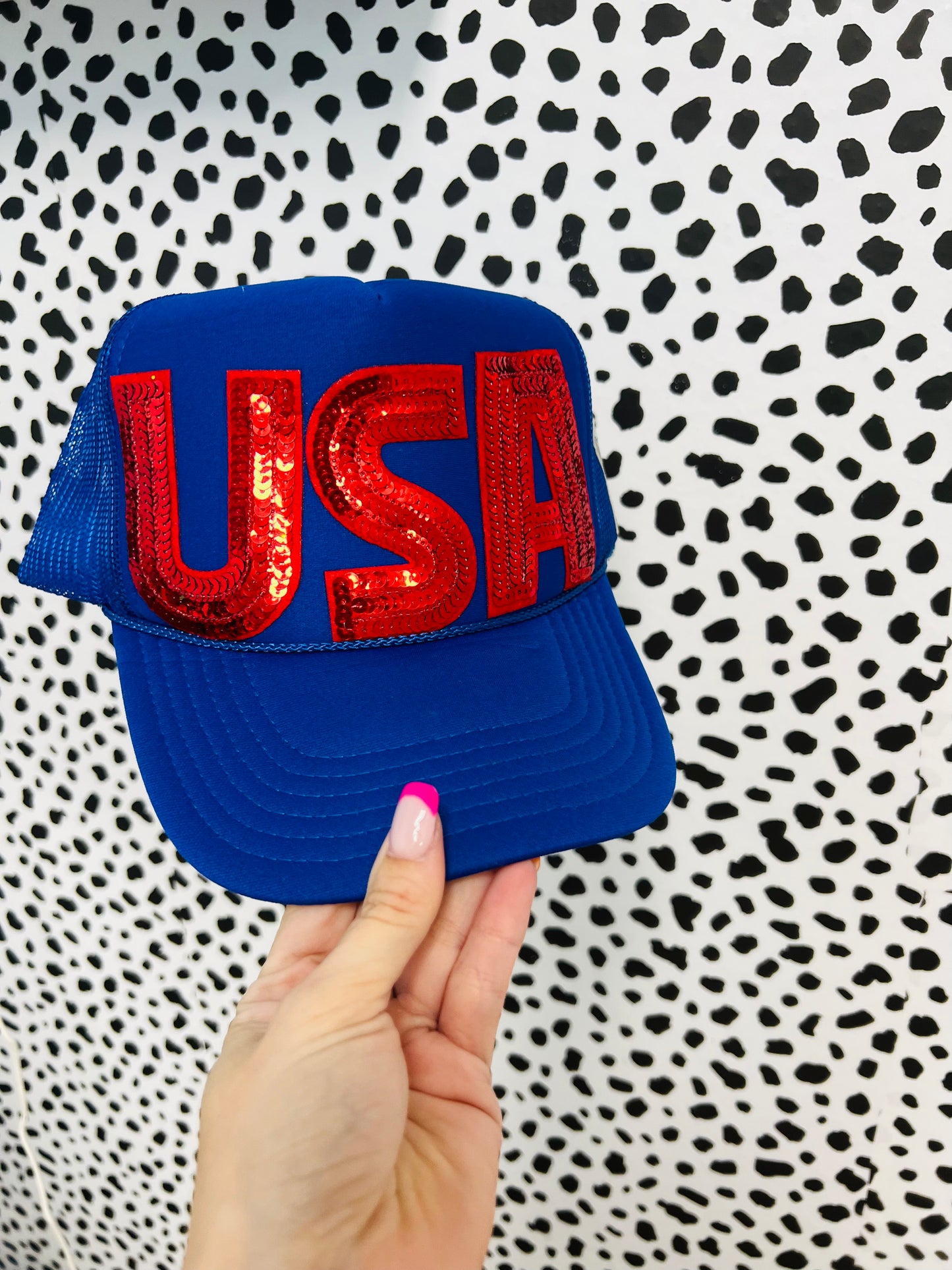 USA blue & red trucker hat